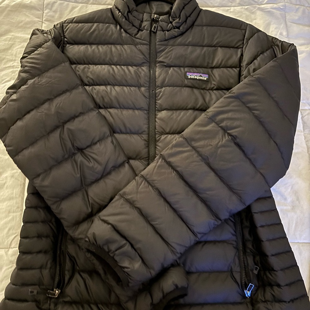 Patagonia Women's Black Puffer Jacket